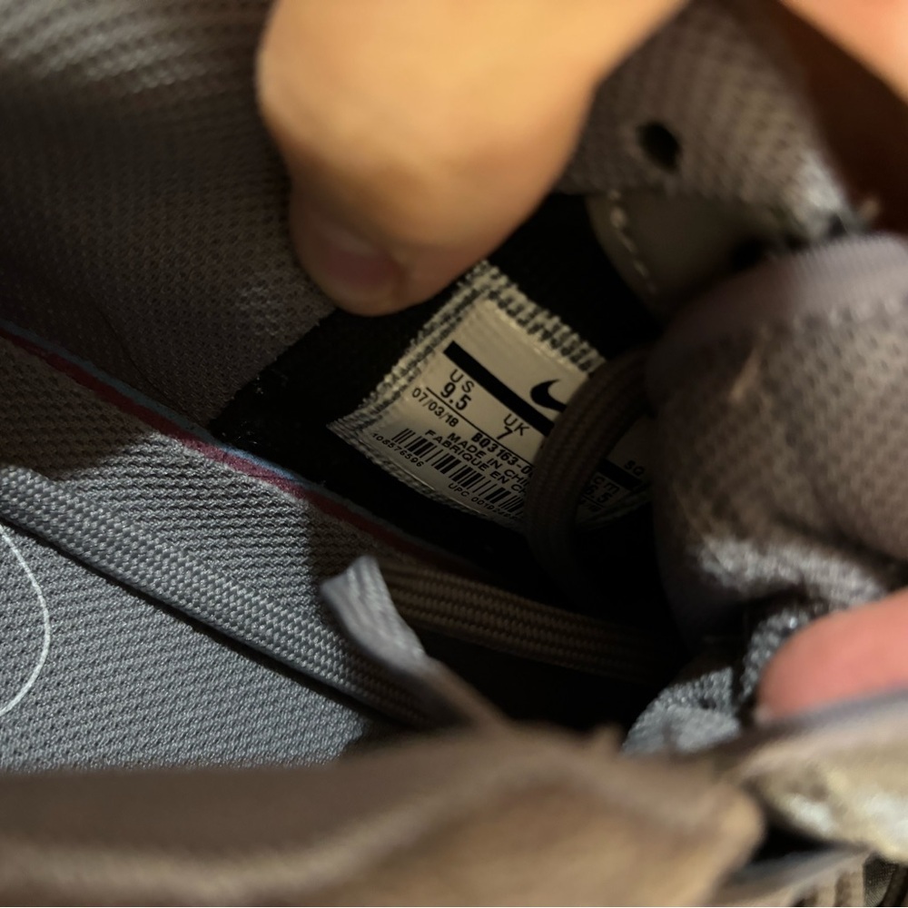 Nike Air Force 1 size 9.5 - Picture 6 of 9